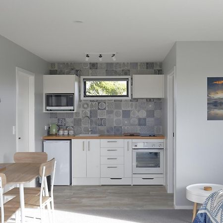 The Tui Studio - Te Anau Holiday Studio エクステリア 写真