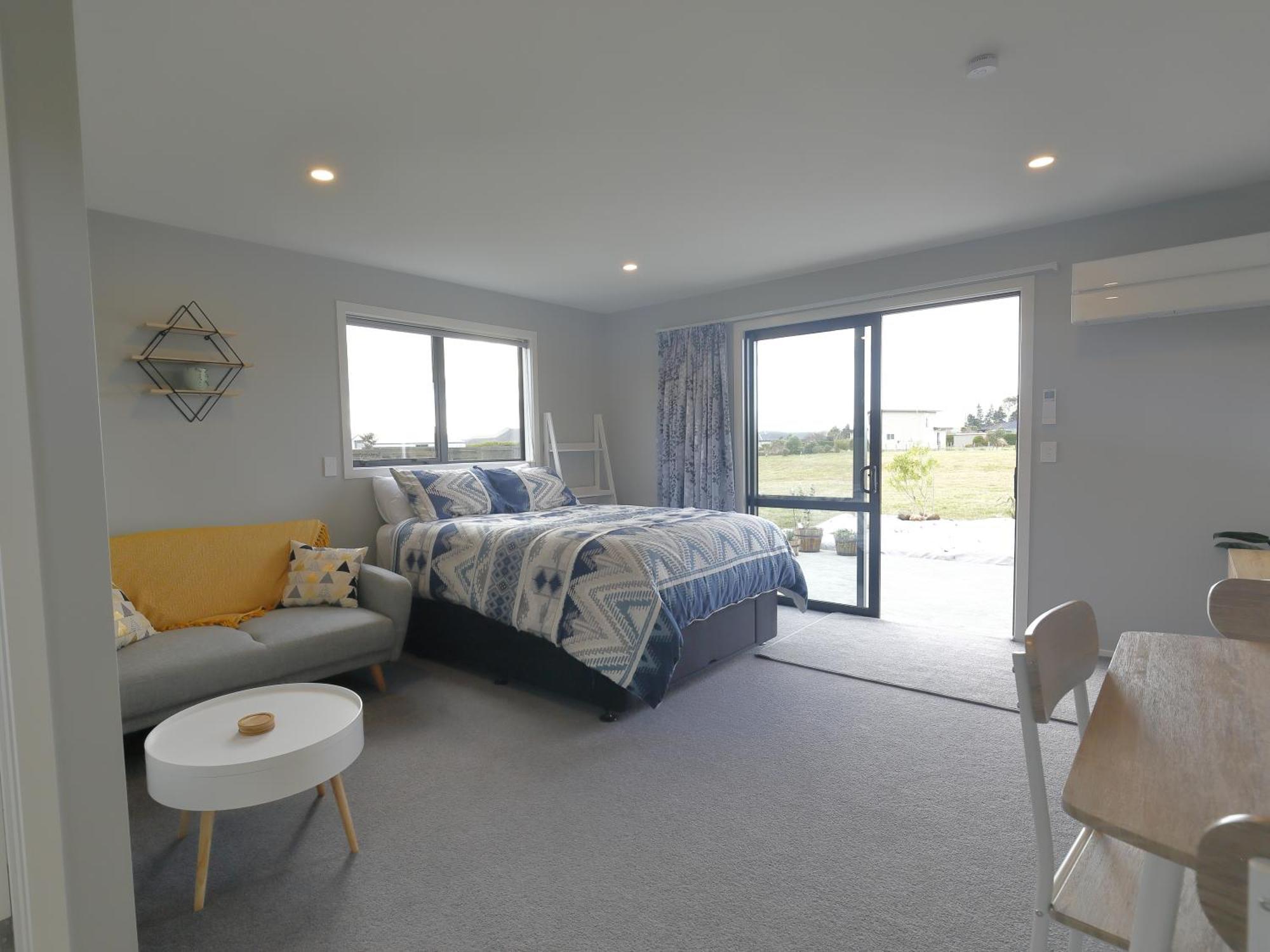 The Tui Studio - Te Anau Holiday Studio エクステリア 写真